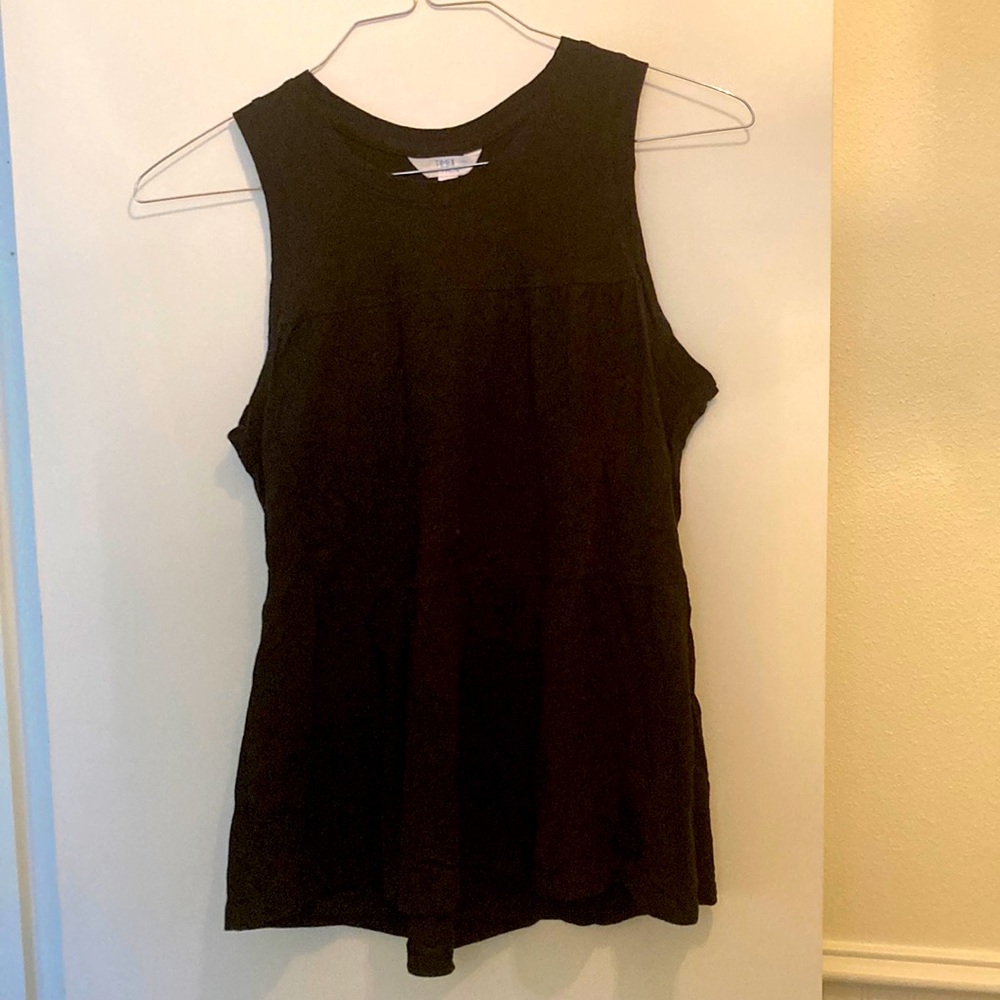 TIME & TRU WOMEN’S BLACK TANK TOP!